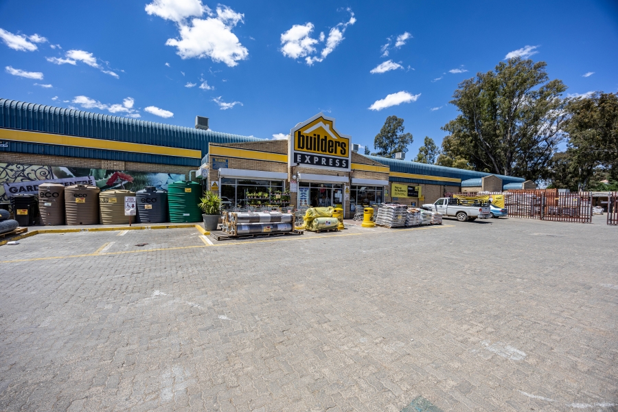 To Let commercial Property for Rent in Komani Park Eastern Cape